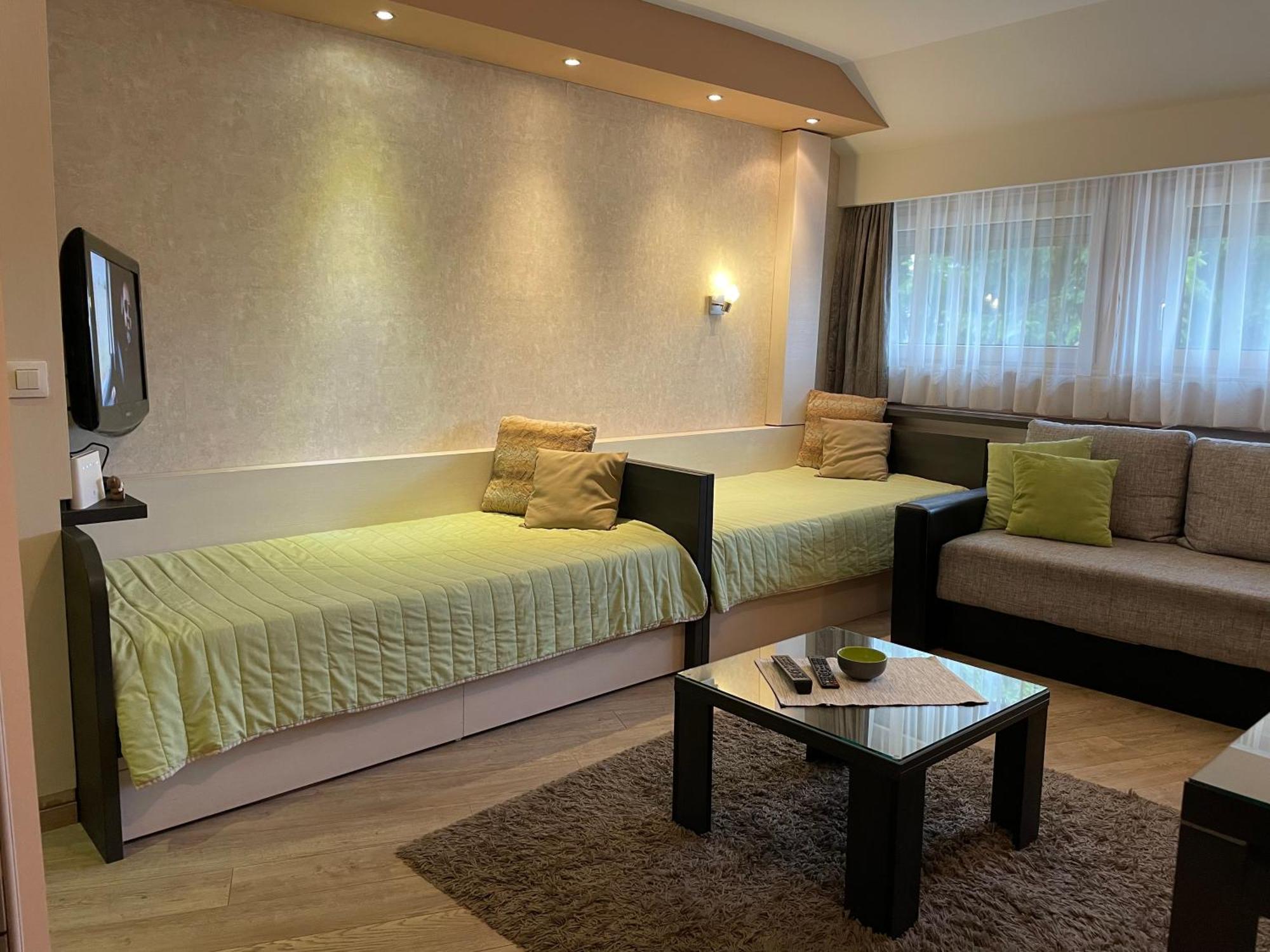 Apartment Brvenik Plus โคเปานิก ภายนอก รูปภาพ
